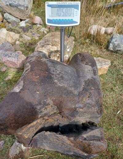 Raffin large lump of rubber weighing just over 105KG